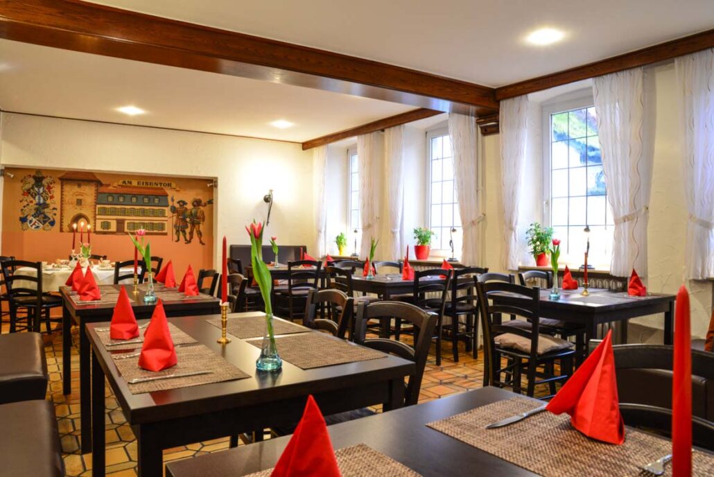 41+ Mikes Vorgarten Zum Kühlen Grund Friedberg Speisekarte, Mike&#039;s