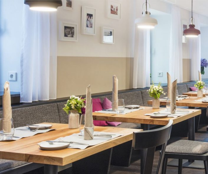 Rose_Restaurant_03